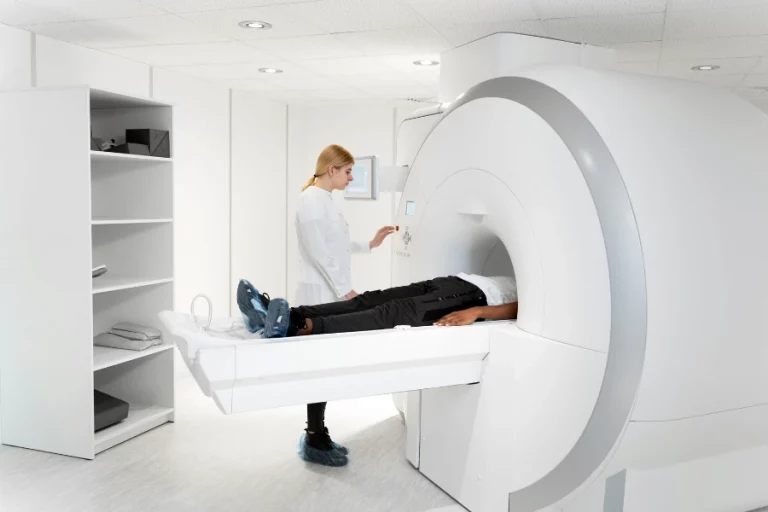 MRI and Back Pain: What Imaging Really Shows Natalia Skizha